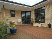 2/15 Alicia Road KINGSTON