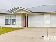 2/15 Fitzroy Street, Junee, NSW 2663