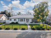 215 Jefferson St, Bakersfield, CA 93305