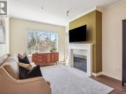 216 5 Hampton Place, Vancouver, BC, V6T 2G8 Single...