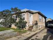 216 Burgar Street
