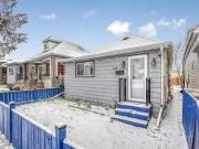 217 Kilbride Ave, Winnipeg, MB, R2V 0Z9 house for sale List.