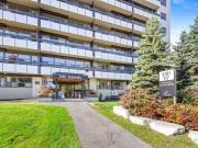 2181 Navaho Drive, Ottawa, Ontario, K2C 3K3