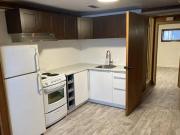 2184 Plesser Street 3 Ottawa ON K1G 2X3 1 Bedroom...