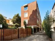 21/877 Punt Road, South Yarra Apartment for rent Listed...
