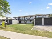 2/18 Peter Parade, Mermaid Waters, QLD 4218