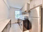 218 REDFERN 2 Bedroom Apartment for Rent at 218 Av...