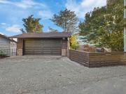 2191 Manzanita Drive