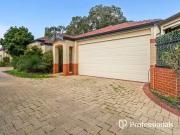 2/19 Boonooloo Road, Kalamunda, WA 6076