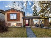 219 Lake Rosen Crescent Se, Calgary, AB, T2J 3L9 house...