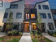 21 15 Lou Parsons Way, Mississauga, ON, L5H 0B2...