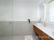 21 Cumberland Drive, Varsity Lakes QLD 4227 House For...