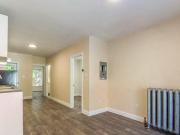 21 Locke Street South