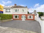21 Pinewood Crescent, Glasnevin, Dublin 11 is for sale