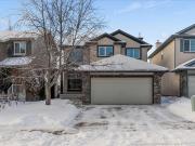21 Rockbluff Place NW Calgary, AB T3G 5B1