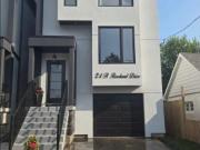 21B Roseland Drive, Toronto, ON, M8W 1Y3 house for sale...
