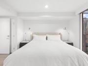 2208 1 RICHARDS STREET, Vancouver, BC V6B 0S3 Condo For...