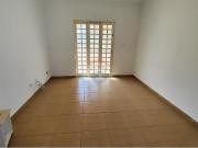 220 Área Útil Casa Alugar, 3 Dormitórios localizado em...