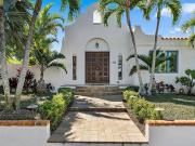 220 14th Ave N, Saint Petersburg, FL 33701