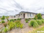 2/20 Gleneon Drive, Forster, NSW 2428