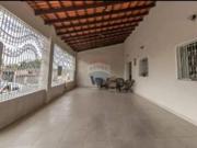 220.00 M² Casa Alugar, 4 Dormitórios localizado em...