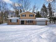 2216 River Ct, Lansing, MI 48917