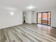 2/21 CAROLINE Street, Westmead