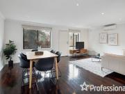 2/21 Green Street, Ivanhoe VIC 3079 Townhouse For Rent |...