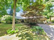 2220 Springfield Court