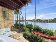 2/22 Aquila Court, Mermaid Waters, QLD 4218