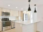 222 Lyon Street North 406 Ottawa ON K1R 5V9 2 Bedroom...