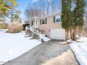 2230 Hamelon St, Lansing, MI 48910