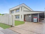 2/247 Sheridan Street, Cairns North, QLD 4870