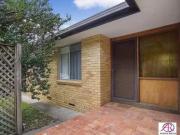 2/24 Gordon Street, Armidale, NSW 2350
