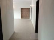 2250 Ft² Flat for Rent
