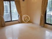 2250 Ft² Flat for Sale
