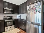 225 11 Avenue SE 802 Calgary, AB T2G 0G3