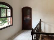 225 Área Útil Sobrado Alugar, 3 Dormitórios localizado...