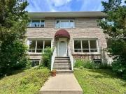 225 Cobourg Street Unit 4