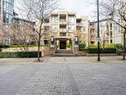 2263 Redbud Lane Vancouver, British Columbia