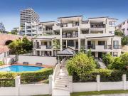 Rare Ground Floor Gem: 3 bedrooms plus a huge leafy...