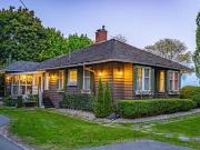 227 Green Street, Burlington, ON, L7R 0B1 Luxury House...