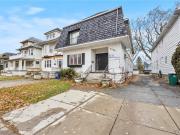 2280 Main St, Buffalo, NY 14214