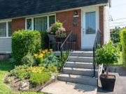 2285 Rue De Mexico, Laval Chomedey, QC, H7M 3E1 house...