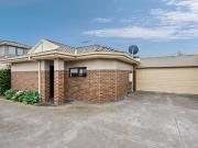 2/28 Mcnamara Avenue, Airport West VIC 3042