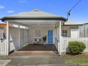 22 Aberdeen Terrace, Gordon Park QLD 4031 House For Rent...