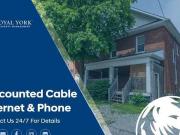 22 Athol St E 2 Oshawa ON L1H 1J6 2 Bedroom Apartment...