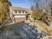 22 Banting Crescent