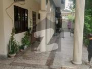 22 marla double story house for sale