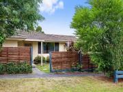 2/2 Summit Road, Lilydale VIC 3140 Apartment For Rent $450
